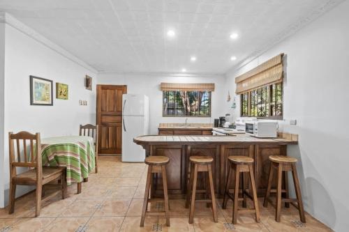 Kitchen, 2-Bedroom House with Pool in Potrero