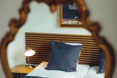 2 twin beds