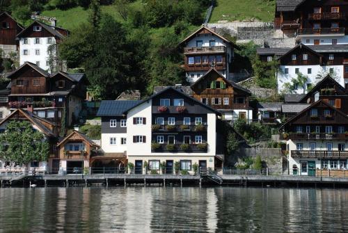 Apartment 148 with panoramic view of Lake Hallstatt