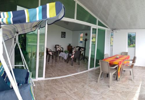 Koplietošanas atpūtas telpa ar TV, Hotel Campestre Morichal in Monterrey