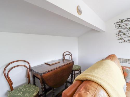 Foxholes Lodge - image 2