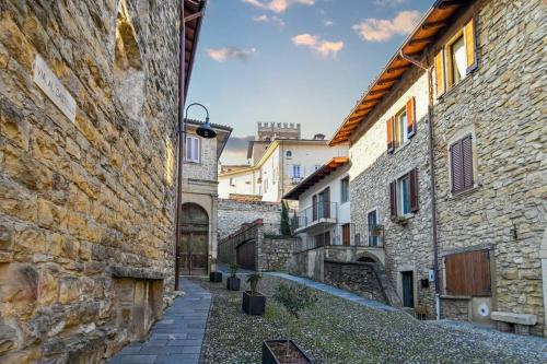 Happy House in Costa Di Mezzate