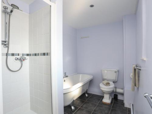 Exterior view, Tan Twr - Chellow Cottage in Harlech