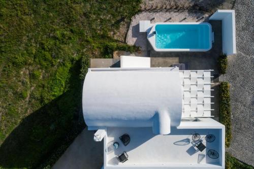 Three-Bedroom Villa image 8