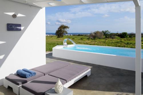 Three-Bedroom Villa image 10