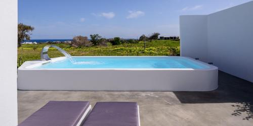 Three-Bedroom Villa image 1
