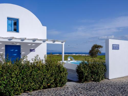 Three-Bedroom Villa image 6
