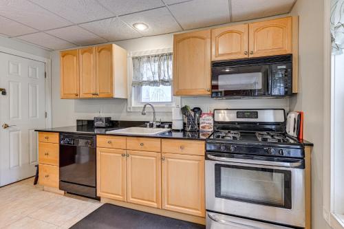 New York Escape Near Times Square and Central Park! in Port Washington, USA