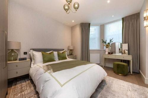 Court Covent Garden Flat - image 12