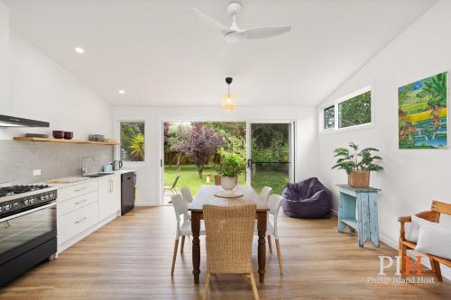 Holiday Home image 8