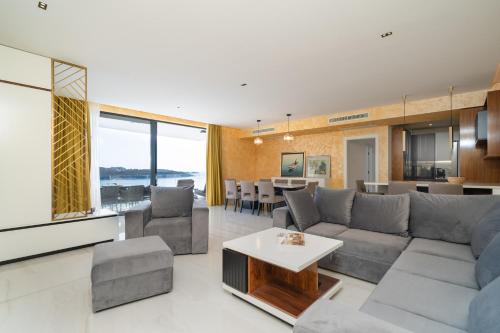 Apartment Laurus five stars – khách sạn tại Lozica