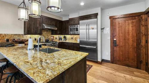 Breckenridge Vacation Rental Condo with Balcony! in Breckenridge, USA