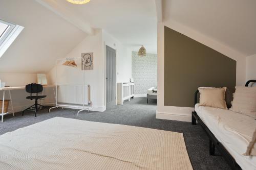 Luxury Sheffield Apartment - Your Ideal Home Away From Home