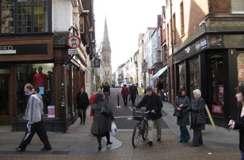 Henry's - image 13