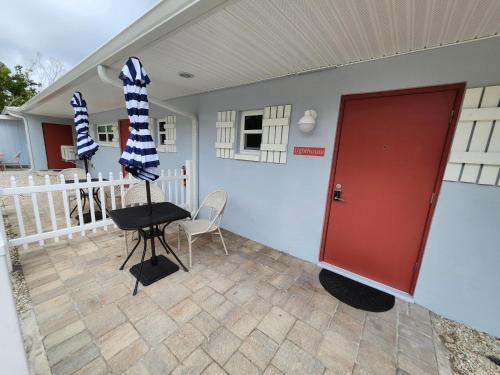 Sunshine Island Inn - main image