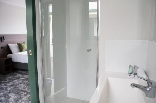 Wallaby Hotel
