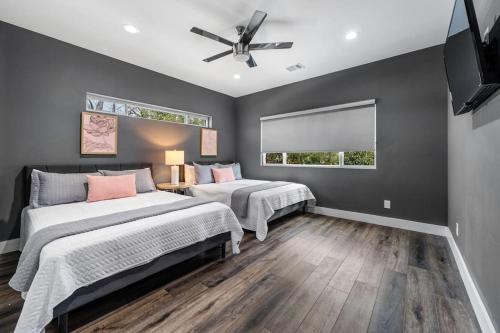15 Min From Downtown Spacious Luxury Home in Houston, USA