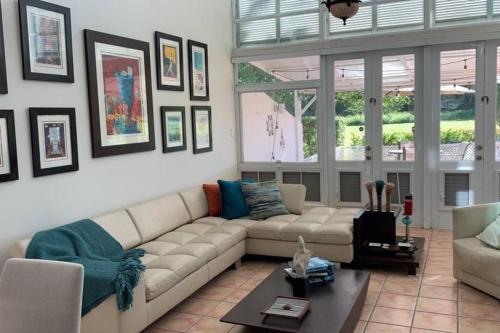 Villa Merchán 8 Guests 4BR & 4,5 Bathrooms