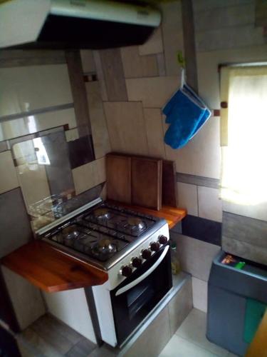Kitchen, Cabana Bus LUYHANE in Yala