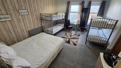 Bowies Lodge - image 14