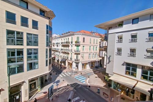 L'ANTARES - CANNES BANANE - 2 room apartment close to the the Palais