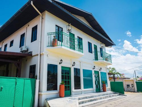 B&B Paramaribo - Cozy and quirky Wolf Apartment - Bed and Breakfast Paramaribo