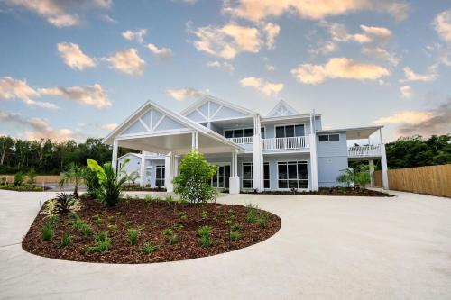 Exterior view, Trinity Collective  in Trinity Beach