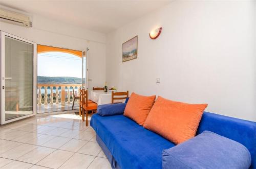 One-Bedroom Apartment with Balcony and Sea View