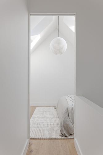 Two-Bedroom House image 5