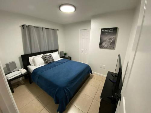 Home away from home close to parks - Pet Friendly in Davenport, USA