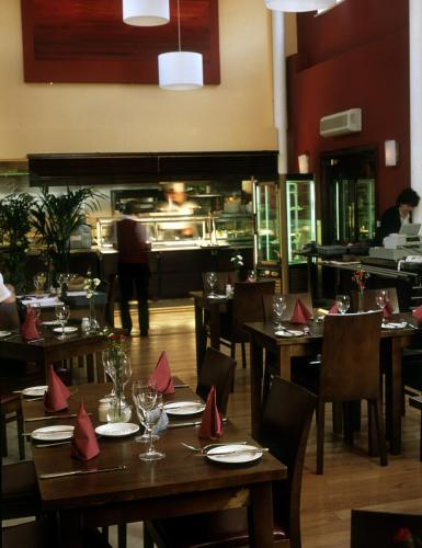 Ashbourne House Hotel - image 3