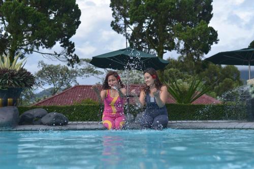 Citra Cikopo Hotel & Family Cottages