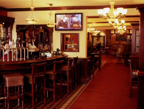 Ashbourne House Hotel - image 10