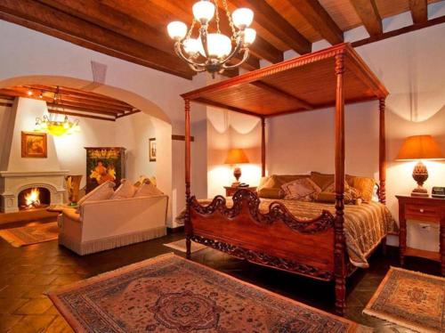 Mansion de los Sueños in Pátzcuaro, Mexico