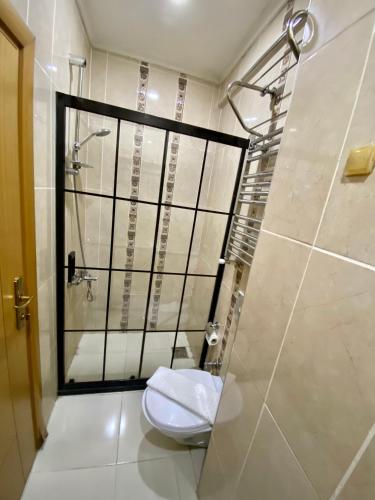 Triple Room image 2