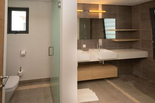 Penthouse in Mont-Choisy, lagoon pool and jacuzzi