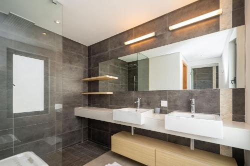 Penthouse in Mont-Choisy, lagoon pool and jacuzzi