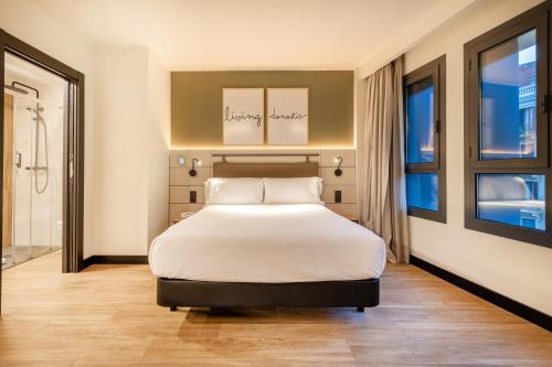 Hotel Bed4U Zurriola San Sebastian - image 5