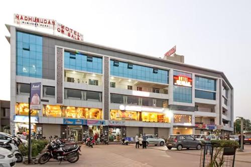 Hotel Om Balaji, Ahmadábád