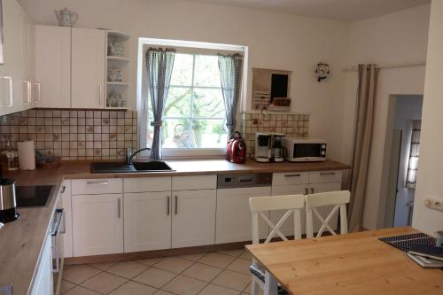 Knubberhaus Das Ferienhaus im Kirs in 格呂嫩代