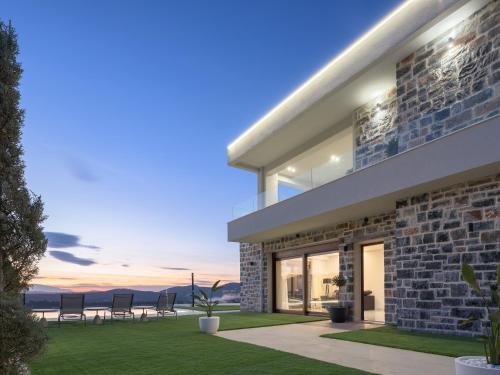 Facilities, Sweet Sunshine Villa, Majestic Countryside Vistas, By ThinkVilla in Kouloukonas