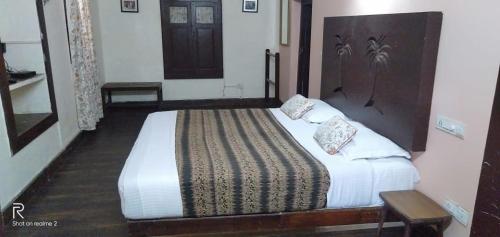 Akhay villa mount Abu