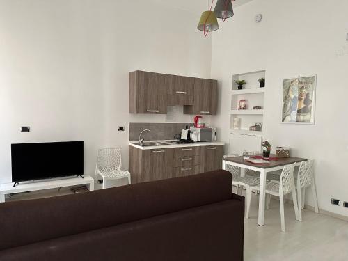 Rome Holiday Home - image 8