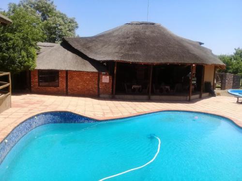 外部景觀, Umnotho We Afrika House in 布朗賀斯特