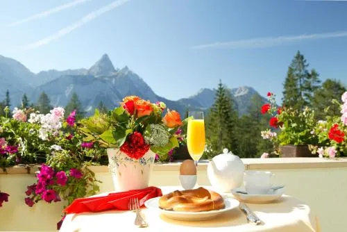 Zugspitzhotel Diana Thörle in Ehrwald, Österreich