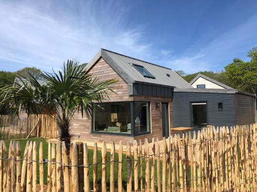 La cabine du bout du monde avec Mezzanine - Ile de Sein - votre maison de vacances de haut standing - PL03 - Location, gîte - Crozon