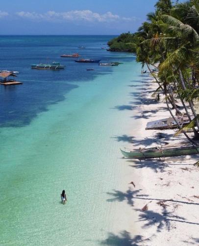 MHARI Bungalows & Studio Rooms in เกาะซีกีคอร์