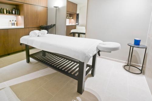 Pestana Amsterdam Riverside - image 12