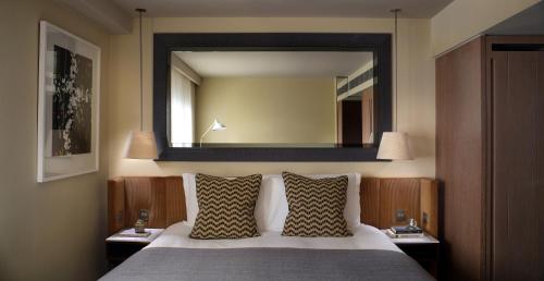 The Hari London - image 12