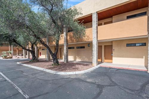 Photo - DoubleTree by Hilton Tucson-Reid Park